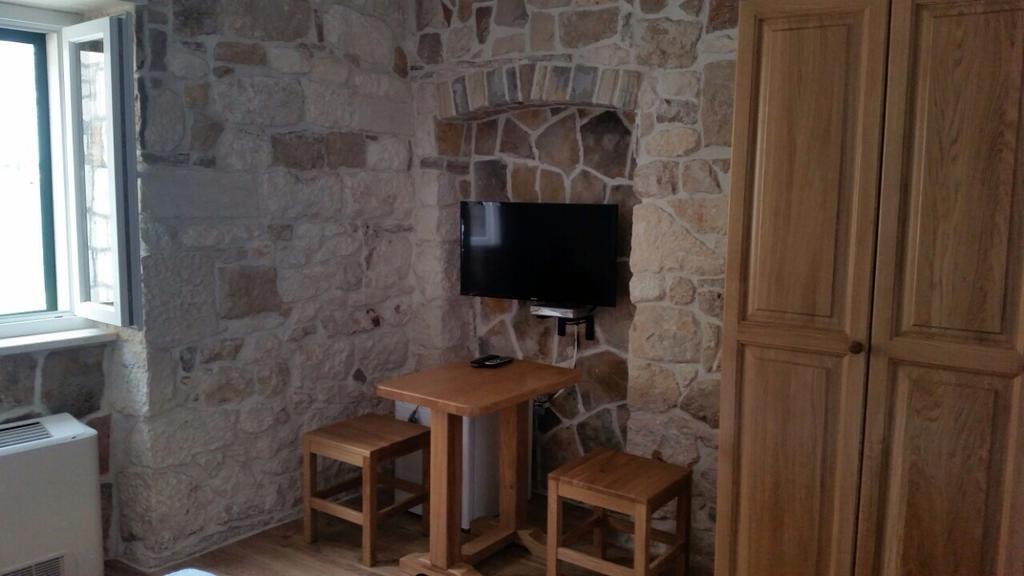 Guest House Jere Old Town Rogoznica  Esterno foto