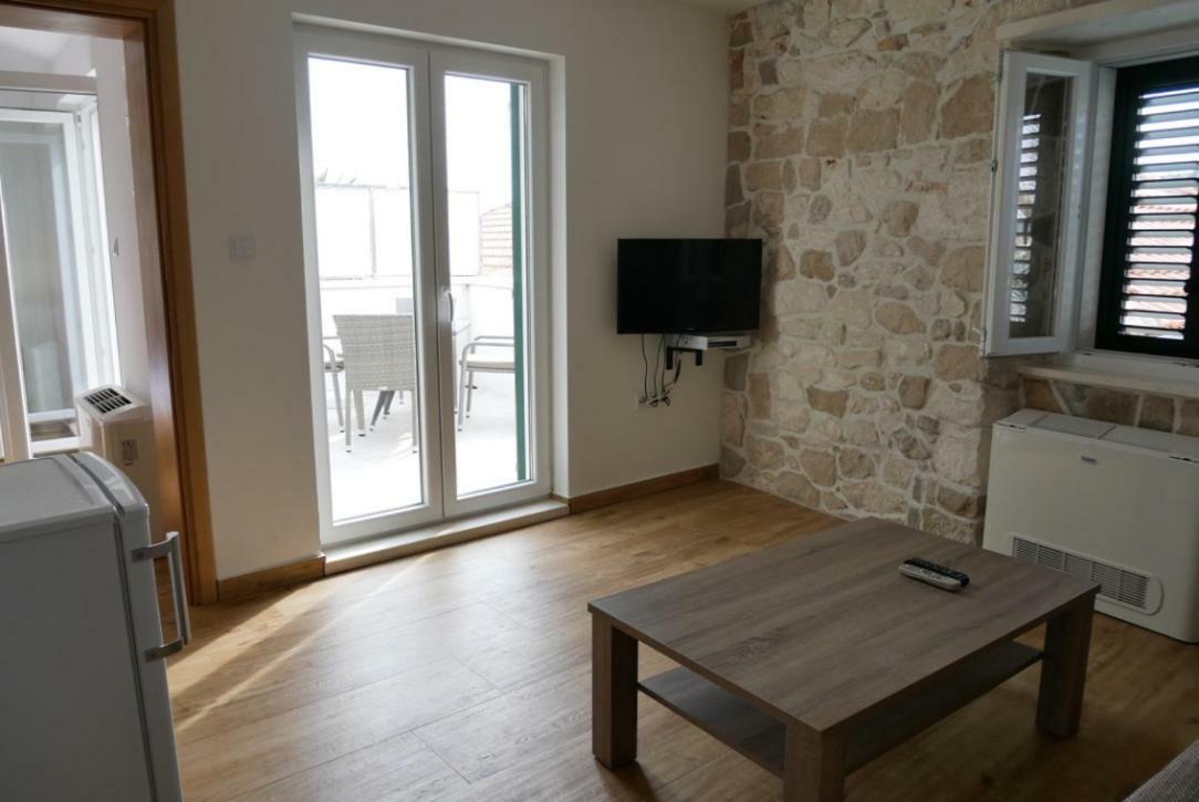 Guest House Jere Old Town Rogoznica  Esterno foto