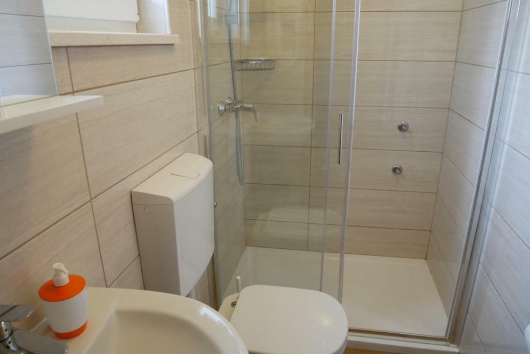 Guest House Jere Old Town Rogoznica  Esterno foto